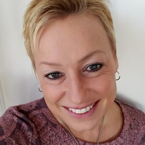 Meet your Posher, Kandas